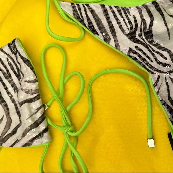 *NWT* Zebra Neon Lime BIKINI - Picture 9 of 16